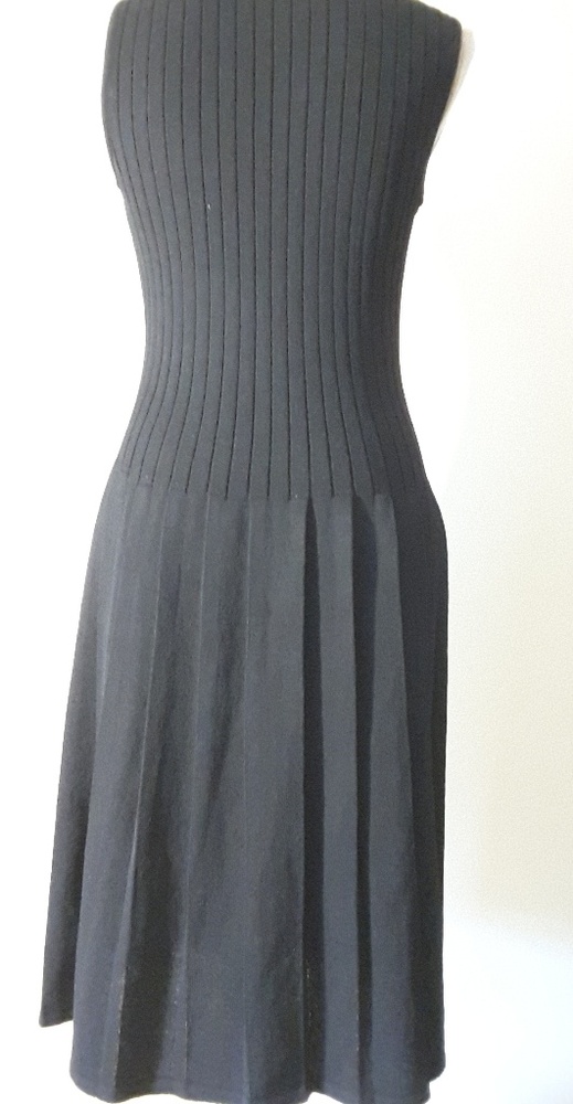 St John collection - Picture 4 of 7